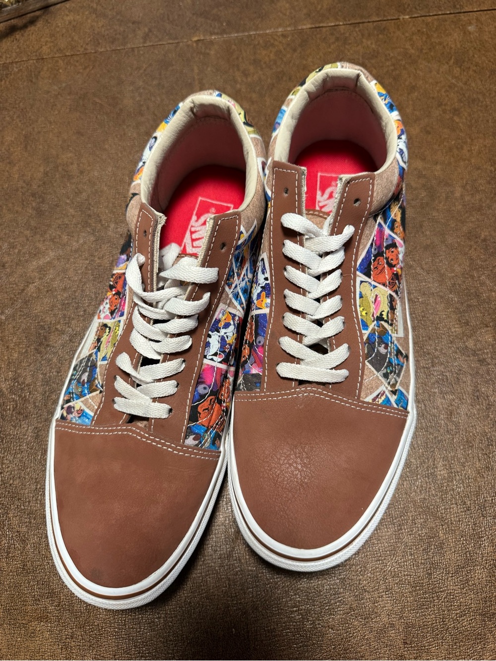 Disney Comic 100 Anniversary - Brown Leather Graphic Low-Top Sneakers